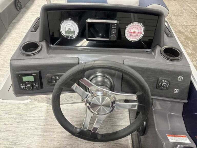 2026 Bennington 23SSR - SPS - HANDICAP ACCESSIBLE!!! US-ETWC6775K526 [photo 11]